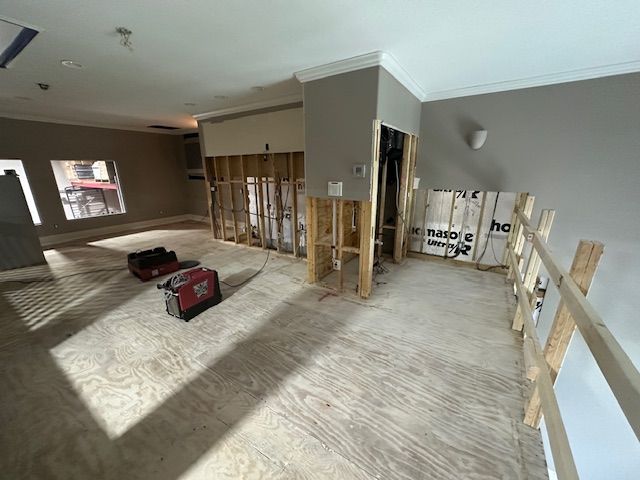 Final Air Scrubbing and Dehumidifiers in home