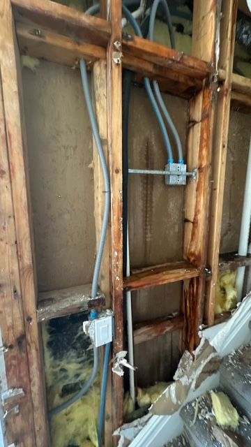 Demo Service by Tampa Emergency Restoration